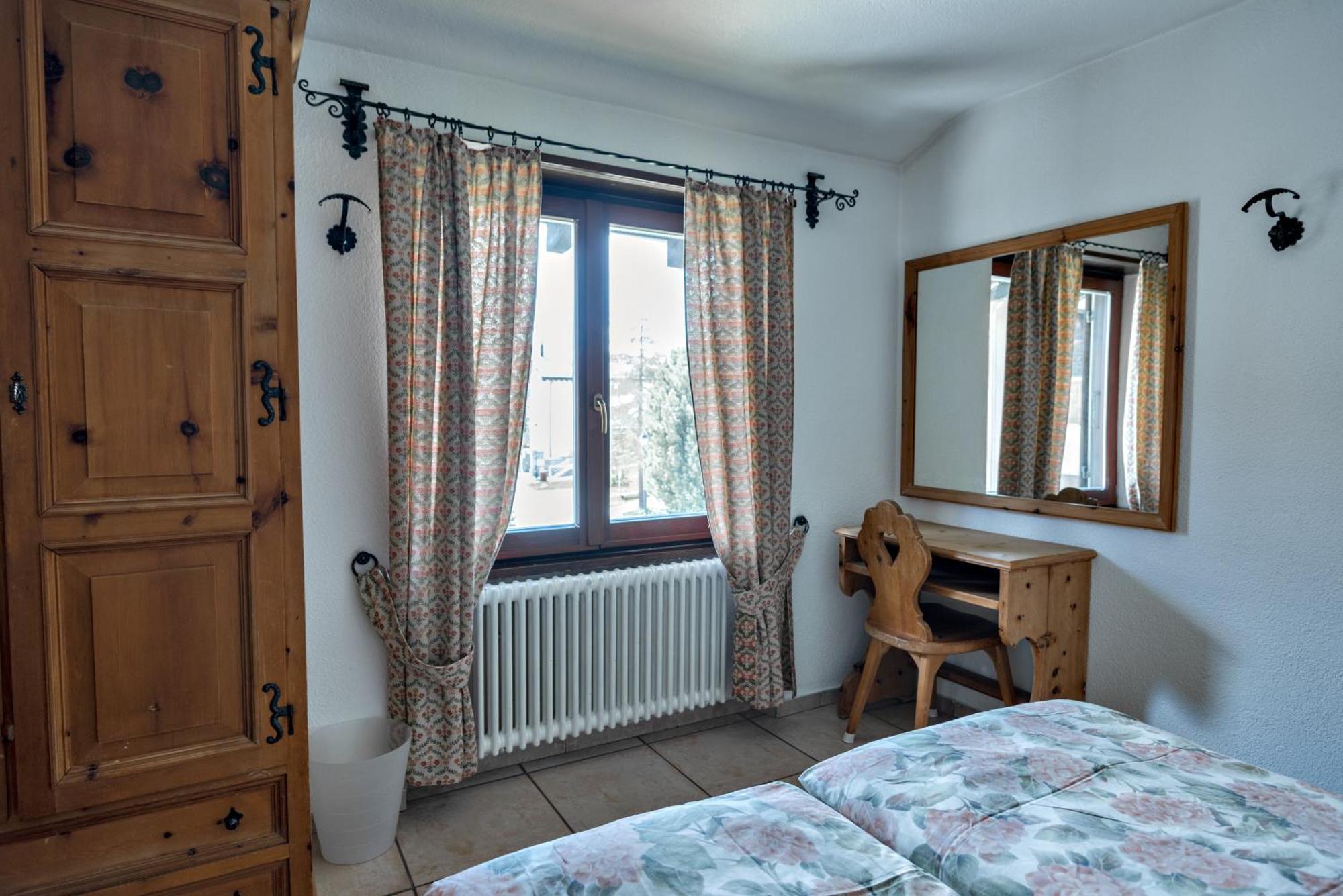 Silva Appartments And Rooms Silvaplana Room photo