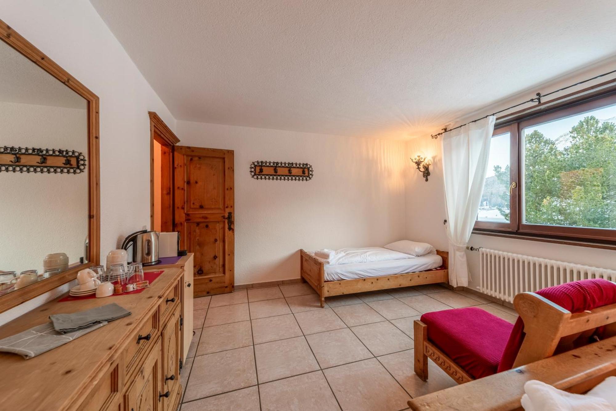 Silva Appartments And Rooms Silvaplana Room photo