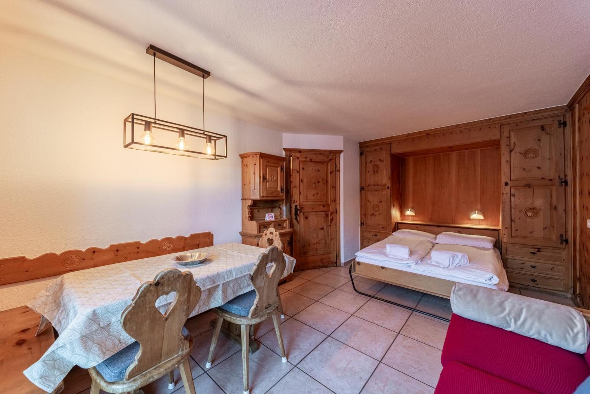 Silva Appartments And Rooms Silvaplana Room photo