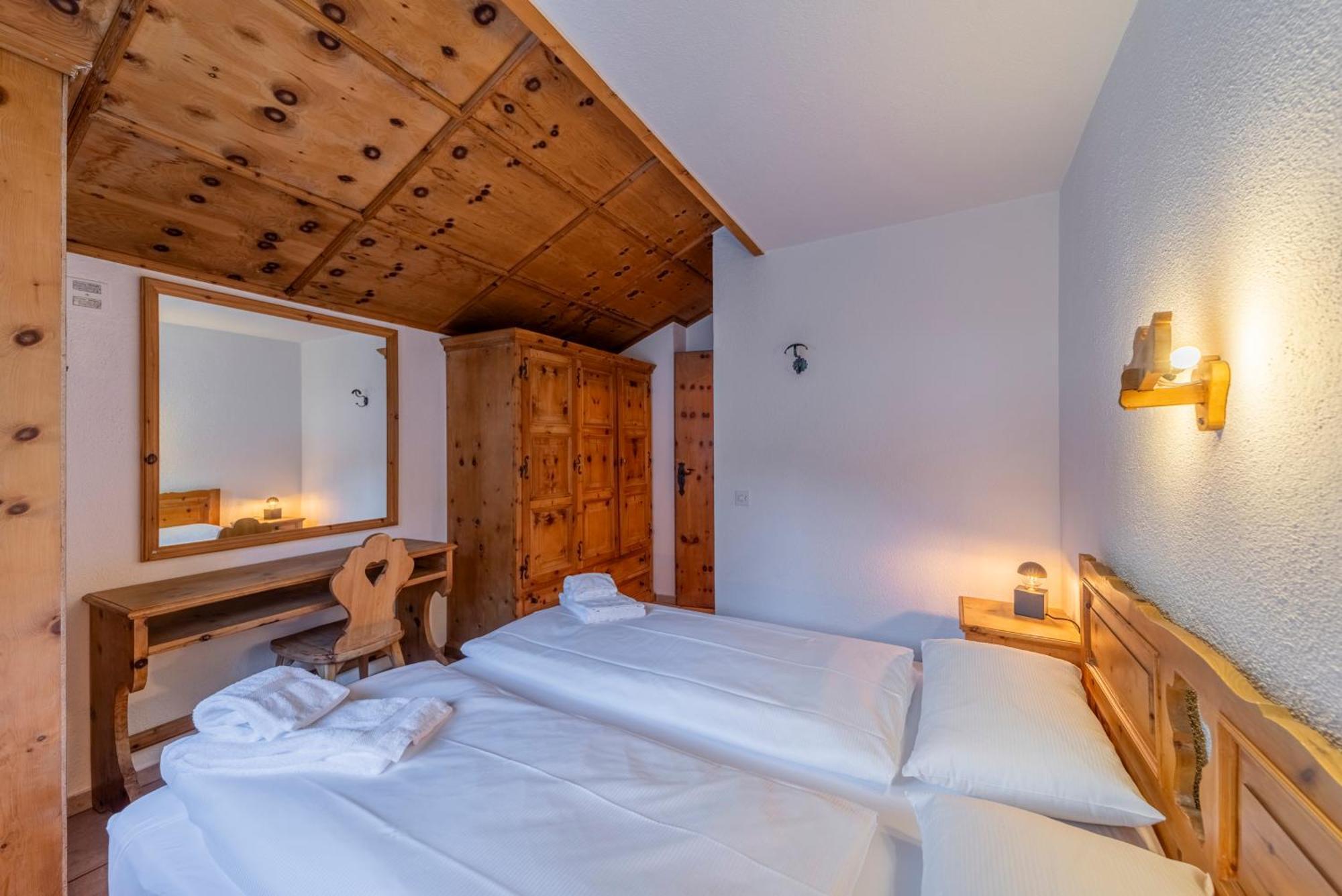 Silva Appartments And Rooms Silvaplana Room photo